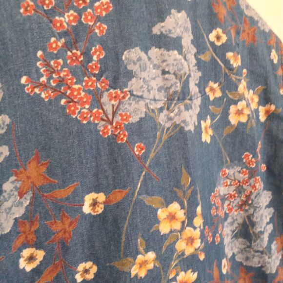 Vintage Liz Claiborne Floral Chambray Button Up Blouse-Petite Small-90s-Cottage - Picture 3 of 8